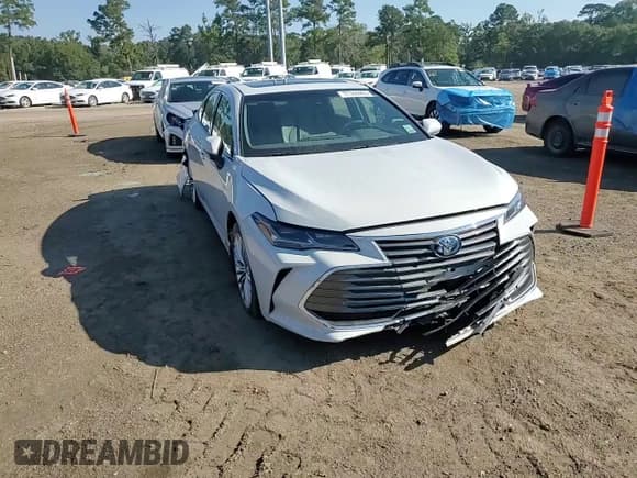 ✅ 2022 Toyota Avalon Limited Hybrid • VIN: 4T1CA1ABXNU012765 • Лот: 81346465. Опубликован ранее на Copart с пробегом 37 246 миль. Бесплатный доступ к архиву аукционных продаж из США и подробный отчёт об истории автомобиля на DreamBid. Изображение 13.
