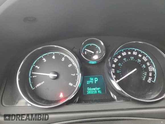 ✅ 2014 Chevrolet Captiva Sport LT • VIN: 3GNAL3EK2ES584044 • Lot: 87385514. Wystawiony na Copart z przebiegiem 160 219 mil. Bezpłatny archiwum sprzedaży aukcyjnych z USA i szczegółowy raport historii pojazdu na DreamBid. Zdjęcie 9.