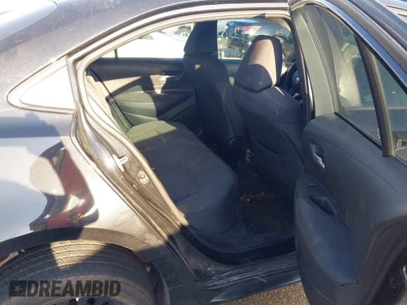 ✅ 2021 Toyota Corolla LE • VIN: 5YFEPMAE8MP226186 • Лот: 43654471. Опубликован ранее на IAAI с пробегом 52 736 миль. Бесплатный доступ к архиву аукционных продаж из США и подробный отчёт об истории автомобиля на DreamBid. Изображение 8.