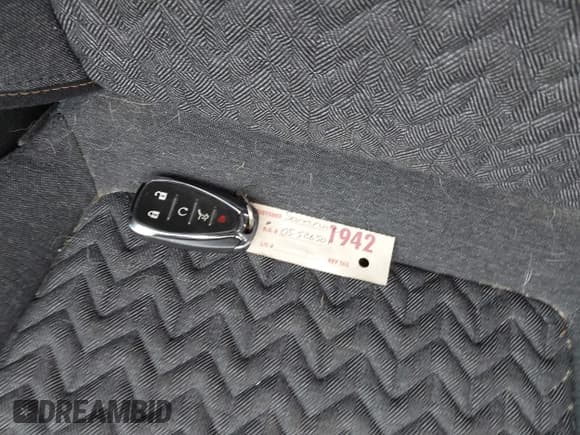 ✅ 2023 Chevrolet Equinox LT • VIN: 3GNAXUEG4PS194247 • Lot: 43012385. Listed on IAAI with Not provided. Free auction sales archive from the USA and detailed vehicle history report at DreamBid. Image 11.