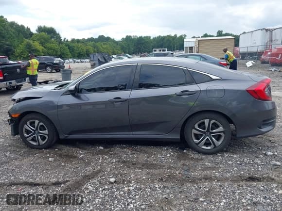 ✅ 2016 Honda Civic LX • VIN: 2HGFC2F57GH510952 • Lot: 42958157. Listed on IAAI with 143,790 mi. Free auction sales archive from the USA and detailed vehicle history report at DreamBid. Image 15.