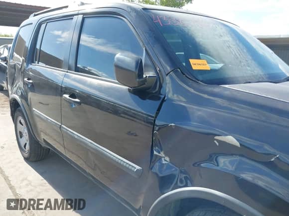 2009 Honda Pilot LX with VIN 5FNYF38239B004504, listed as a IAAI auction lot 43382186 with 218,342 mi miles and . Bid and sale history available at DreamBid. Image 18.