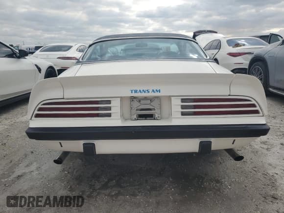 ✅ 1974 Pontiac Firebird • VIN: 2V87X4N121706 • Lot: 77156494. Wystawiony na Copart z przebiegiem 2 359 mil. Bezpłatny archiwum sprzedaży aukcyjnych z USA i szczegółowy raport historii pojazdu na DreamBid. Zdjęcie 6.