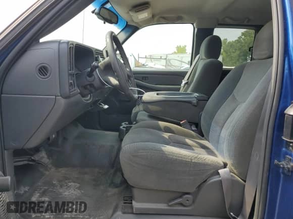 ✅ 2003 Chevrolet Silverado 1500 Work Truck • VIN: 1GCEC19X93Z323269 • Lot: 67268194. Wystawiony na Copart z przebiegiem 87 401 mil mil. Skorzystaj z bezpłatnego archiwum sprzedaży aukcyjnych z USA i zobacz szczegółowy raport historii pojazdu na DreamBid. Zdjęcie 7.