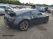 ✅ 2009 Nissan 370Z • VIN: JN1AZ44E49M402846 • Лот: 82330985. Опубликован ранее на Copart с пробегом 118 643 миль. Бесплатный доступ к архиву аукционных продаж из США и подробный отчёт об истории автомобиля на DreamBid. Изображение 3.