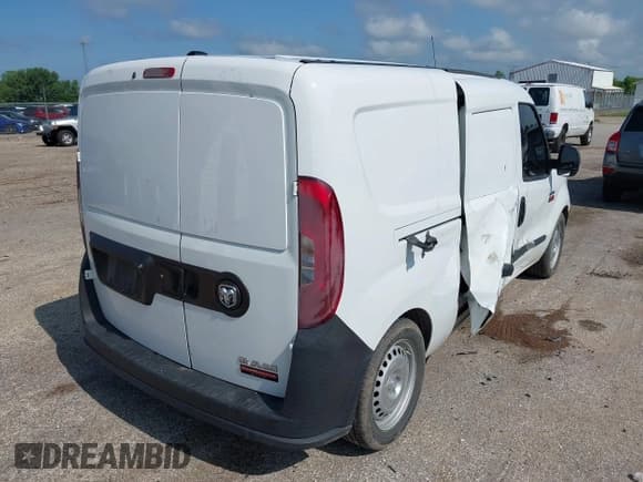✅ 2020 Ram ProMaster City Cargo Tradesman • VIN: ZFBHRFAB7L6R88359 • Lot: 42541848. Wystawiony na IAAI z przebiegiem 52 060 mil. Bezpłatny archiwum sprzedaży aukcyjnych z USA i szczegółowy raport historii pojazdu na DreamBid. Zdjęcie 4.