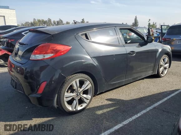 ✅ 2012 Hyundai Veloster w/Red Int • VIN: KMHTC6AD2CU055048 • Lot: 91519555. Wystawiony na Copart z przebiegiem 131 301 mil. Bezpłatny archiwum sprzedaży aukcyjnych z USA i szczegółowy raport historii pojazdu na DreamBid. Zdjęcie 3.