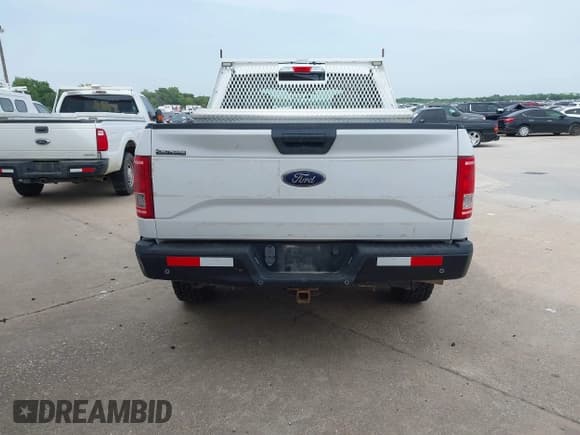 ✅ 2017 Ford F-150 XL • VIN: 1FTFX1EF9HKC49485 • Lot: 42229882. Listed on IAAI with 121,788 mi. Free auction sales archive from the USA and detailed vehicle history report at DreamBid. Image 16.