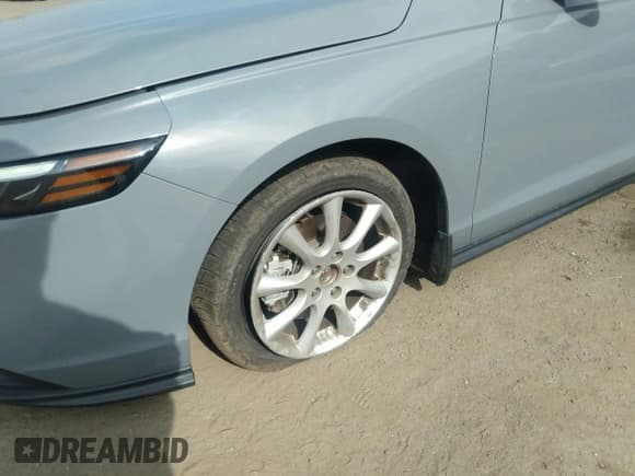 ✅ 2024 Honda Accord Sport • VIN: 1HGCY2F55RA023092 • Lot: 43213258. Listed on IAAI with 80,980 mi. Free auction sales archive from the USA and detailed vehicle history report at DreamBid. Image 19.