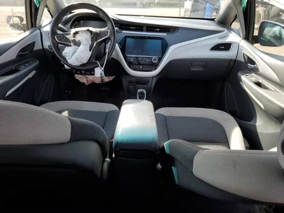 2017 Chevrolet Bolt EV LT с VIN 1G1FW6S0XH4183140, выставлен на аукционе Copart как лот 75416463 с пробегом 47 774 миль миль и . История ставок и продаж доступна на DreamBid. Изображение 8.