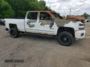 ✅ 2015 Chevrolet Silverado 2500HD LTZ • VIN: 1GC1KWE84FF619786 • Lot: 61729615. Listed on Copart with Not provided. Free auction sales archive from the USA and detailed vehicle history report at DreamBid. Image 4.