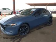 ✅ 2023 Mazda 3 S Preferred • VIN: JM1BPALM3P1621388 • Лот: 41923261. Опубликован ранее на IAAI с пробегом 20 424 миль. Бесплатный доступ к архиву аукционных продаж из США и подробный отчёт об истории автомобиля на DreamBid. Изображение 2.