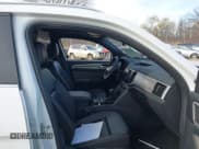 ✅ 2022 Volkswagen Atlas SE • VIN: 1V2JE2CA5NC220468 • Lot: 40873030. Wystawiony na IAAI z przebiegiem 78 867 mil. Bezpłatny archiwum sprzedaży aukcyjnych z USA i szczegółowy raport historii pojazdu na DreamBid. Zdjęcie 5.