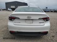 ✅ 2017 Hyundai Sonata SE • VIN: KMHE24L31HA061419 • Lot: 70518885. Listed on Copart with 70,889 mi. Free auction sales archive from the USA and detailed vehicle history report at DreamBid. Image 6.