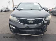 ✅ 2012 Kia Sorento SX • VIN: 5XYKWDA26CG192537 • Lot: 40377213. Listed on IAAI with 182,044 mi. Free auction sales archive from the USA and detailed vehicle history report at DreamBid. Image 12.