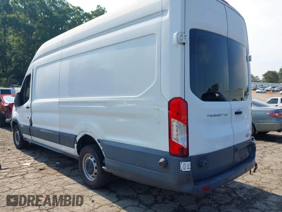 ✅ 2015 Ford Transit • VIN: 1FTSW3XM3FKA41690 • Lot: 42645409. Listed on IAAI with 442,642 mi. Free auction sales archive from the USA and detailed vehicle history report at DreamBid. Image 3.