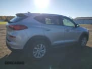 ✅ 2020 Hyundai Tucson SE • VIN: KM8J23A40LU083262 • Лот: 87418105. Опубликован ранее на Copart с пробегом 55 808 миль. Бесплатный доступ к архиву аукционных продаж из США и подробный отчёт об истории автомобиля на DreamBid. Изображение 3.