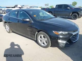 2024 Chevrolet Malibu LT with VIN 1G1ZD5ST0RF243116, listed as a IAAI auction lot 42822768 with 23,673 mi miles and . Bid and sale history available at DreamBid. Image 1.