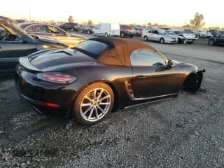✅ 2017 Porsche 718 Boxster • VIN: WP0CA2A88HS221047 • Лот: 82905803. Опубликован ранее на Copart с пробегом 60 186 миль. Бесплатный доступ к архиву аукционных продаж из США и подробный отчёт об истории автомобиля на DreamBid. Изображение 3.