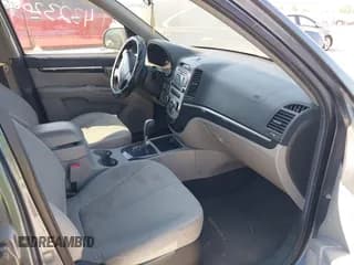 ✅ 2009 Hyundai Santa Fe GLS • VIN: 5NMSG13D29H317767 • Лот: 43232056. Опубликован ранее на IAAI с пробегом 192 378 миль. Бесплатный доступ к архиву аукционных продаж из США и подробный отчёт об истории автомобиля на DreamBid. Изображение 5.