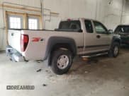 ✅ 2004 Chevrolet Colorado LS Z71 • VIN: 1GCDT196048144855 • Лот: 65915175. Опубликован ранее на Copart с пробегом 95 624 миль. Бесплатный доступ к архиву аукционных продаж из США и подробный отчёт об истории автомобиля на DreamBid. Изображение 3.