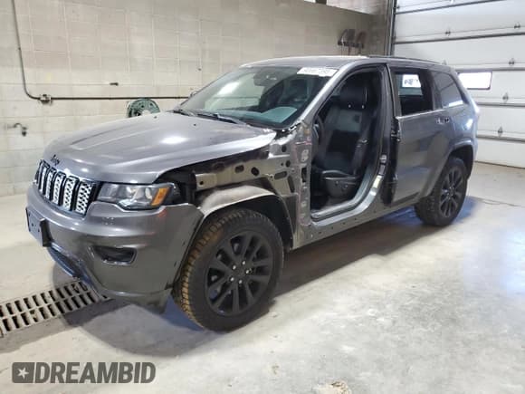 ✅ 2017 Jeep Grand Cherokee Altitude • VIN: 1C4RJFAG6HC905906 • Lot: 90667395. Listed on Copart with 94,528 mi. Free auction sales archive from the USA and detailed vehicle history report at DreamBid. Image 1.