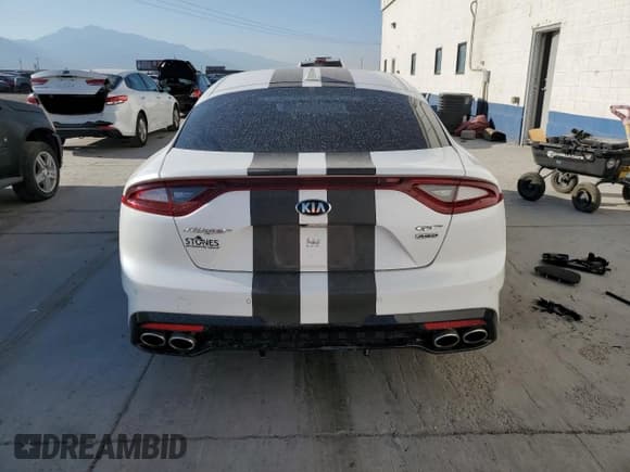 ✅ 2018 Kia Stinger GT2 • VIN: KNAE55LC1J6029965 • Lot: 67568345. Listed on Copart with 65,651 mi. Free auction sales archive from the USA and detailed vehicle history report at DreamBid. Image 6.
