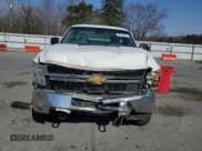 ✅ 2012 Chevrolet Silverado 2500HD Work Truck • VIN: 1GC0CVCG5CF213704 • Lot: 49155815. Wystawiony na Copart z przebiegiem 109 234 mil. Bezpłatny archiwum sprzedaży aukcyjnych z USA i szczegółowy raport historii pojazdu na DreamBid. Zdjęcie 5.