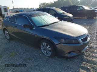 ✅ 2010 Honda Accord LX-S • VIN: 1HGCS1B30AA001876 • Лот: 43004538. Опубликован ранее на IAAI с пробегом 219 381 миль. Бесплатный доступ к архиву аукционных продаж из США и подробный отчёт об истории автомобиля на DreamBid. Изображение 1.