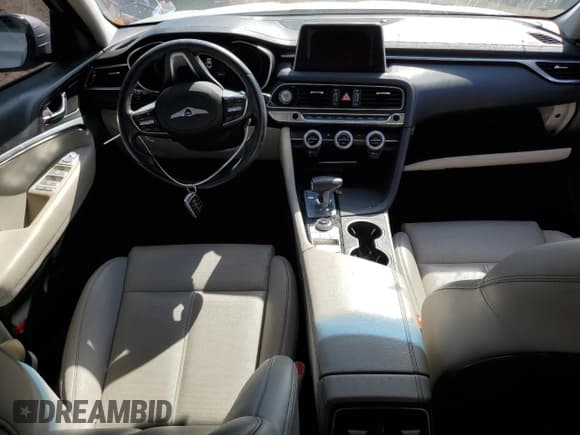 ✅ 2019 Genesis G70 Advanced • VIN: KMTG64LA7KU019392 • Лот: 73637084. Опубликован ранее на Copart с пробегом 85 750 миль. Бесплатный доступ к архиву аукционных продаж из США и подробный отчёт об истории автомобиля на DreamBid. Изображение 8.