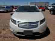2015 Chevrolet Volt z VIN 1G1RD6E49FU135501, wystawiony jako Copart lot #54077894 z przebiegiem 86 584 mil mil oraz . Historia ofert i sprzedaży dostępna na DreamBid. Obrazek 5.