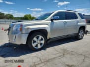 ✅ 2014 GMC Terrain SLT • VIN: 2GKFLTE32E6166030 • Lot: 70280525. Wystawiony na Copart z przebiegiem 156 135 mil. Bezpłatny archiwum sprzedaży aukcyjnych z USA i szczegółowy raport historii pojazdu na DreamBid. Zdjęcie 1.