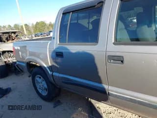 ✅ 2003 Chevrolet S-10 LS • VIN: 1GCDT13X63K104508 • Лот: 41831205. Опубликован ранее на IAAI с пробегом 147 397 миль. Бесплатный доступ к архиву аукционных продаж из США и подробный отчёт об истории автомобиля на DreamBid. Изображение 6.