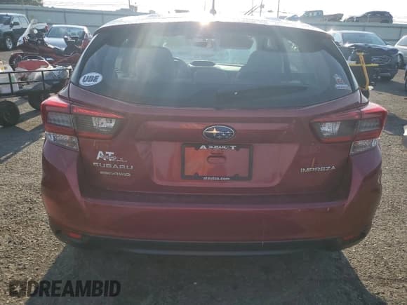 ✅ 2021 Subaru Impreza • VIN: 4S3GTAB64M3702954 • Лот: 62898885. Опубликован ранее на Copart с пробегом 28 349 миль. Бесплатный доступ к архиву аукционных продаж из США и подробный отчёт об истории автомобиля на DreamBid. Изображение 6.