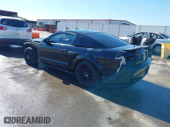 ✅ 2009 Ford Mustang GT • VIN: 1ZVHT82H195145878 • Лот: 42303694. Опубликован ранее на IAAI с пробегом 164 789 миль. Бесплатный доступ к архиву аукционных продаж из США и подробный отчёт об истории автомобиля на DreamBid. Изображение 3.