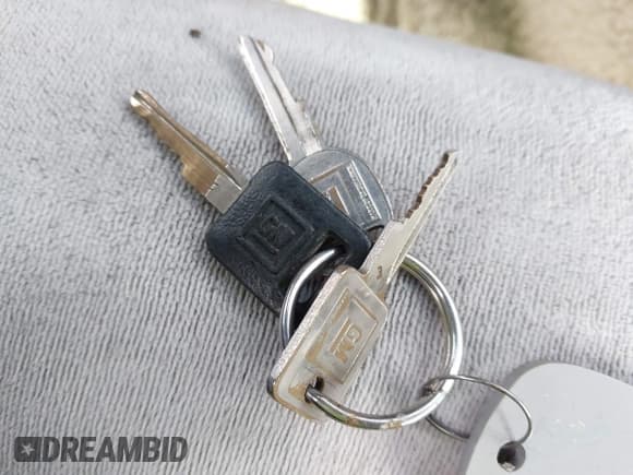 ✅ 1994 GMC Vandura • VIN: 1GDEG25K2RF512159 • Lot: 43714997. Listed on IAAI with 143,702 mi. Free auction sales archive from the USA and detailed vehicle history report at DreamBid. Image 11.