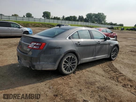 ✅ 2018 Ford Taurus SEL • VIN: 1FAHP2H85JG105510 • Лот: 59571785. Опубликован ранее на Copart с пробегом 98 642 миль. Бесплатный доступ к архиву аукционных продаж из США и подробный отчёт об истории автомобиля на DreamBid. Изображение 3.