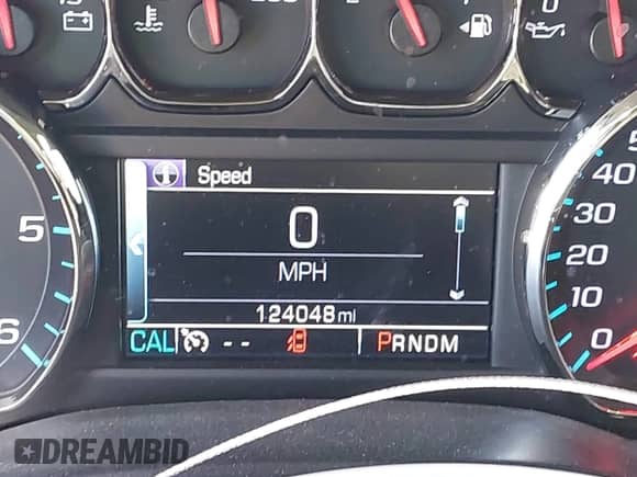 2015 Chevrolet Silverado 1500 LT z VIN 1GCVKREC6FZ159889, wystawiony jako IAAI lot #43282336 z przebiegiem 124 048 mil mil oraz . Historia ofert i sprzedaży dostępna na DreamBid. Obrazek 13.