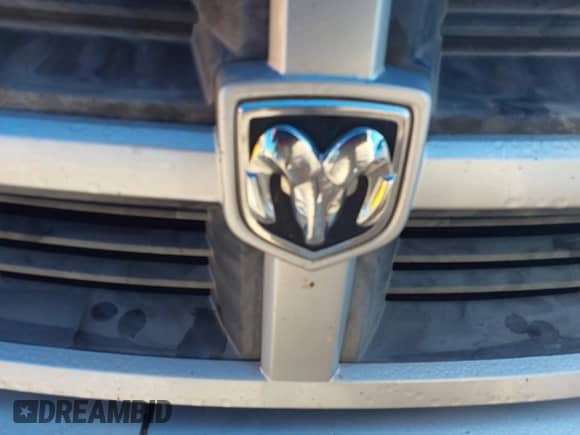 2010 Dodge Avenger SXT with VIN 1B3CC4FB2AN101552, listed as a IAAI auction lot 43498881 with 214,721 mi miles and . Bid and sale history available at DreamBid. Image 12.