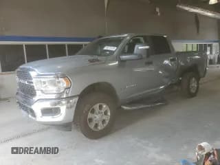 ✅ 2023 Ram 2500 Big Horn • VIN: 3C6UR5DJ1PG587815 • Lot: 84375155. Listed on Copart with 48,182 mi. Free auction sales archive from the USA and detailed vehicle history report at DreamBid. Image 1.