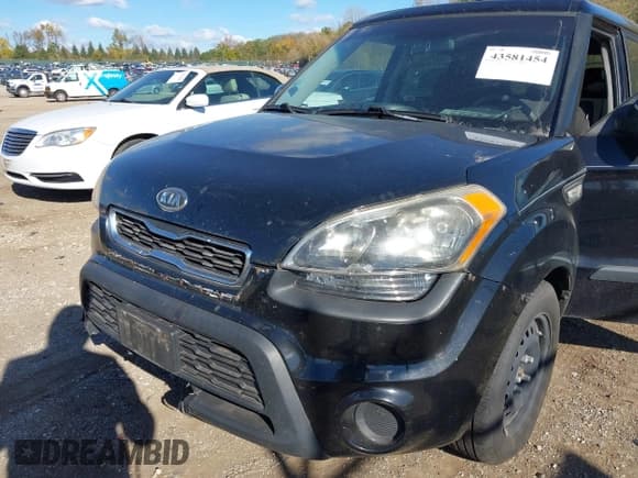 ✅ 2012 Kia Soul • VIN: KNDJT2A56C7476959 • Lot: 43581454. Wystawiony na IAAI z przebiegiem 125 161 mil. Bezpłatny archiwum sprzedaży aukcyjnych z USA i szczegółowy raport historii pojazdu na DreamBid. Zdjęcie 6.