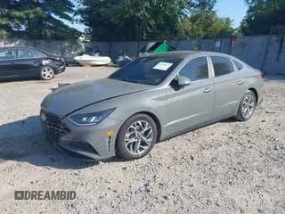✅ 2020 Hyundai Sonata SEL • VIN: 5NPEF4JAXLH043934 • Lot: 43194877. Wystawiony na IAAI z przebiegiem 49 001 mil mil. Skorzystaj z bezpłatnego archiwum sprzedaży aukcyjnych z USA i zobacz szczegółowy raport historii pojazdu na DreamBid. Zdjęcie 1.