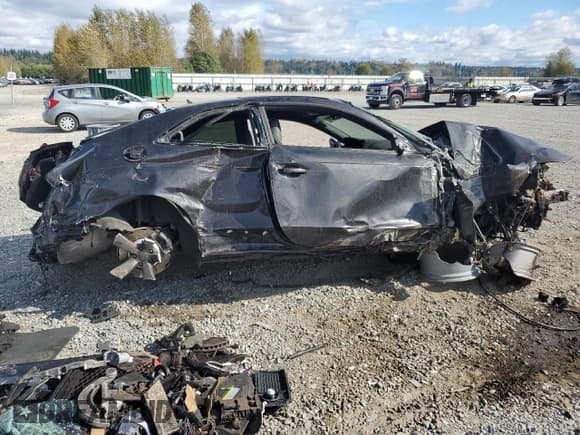 ✅ 2014 Audi RS 5 • VIN: WUAC6AFR5EA900176 • Lot: 72958994. Listed on Copart with 71,772 mi. Free auction sales archive from the USA and detailed vehicle history report at DreamBid. Image 3.