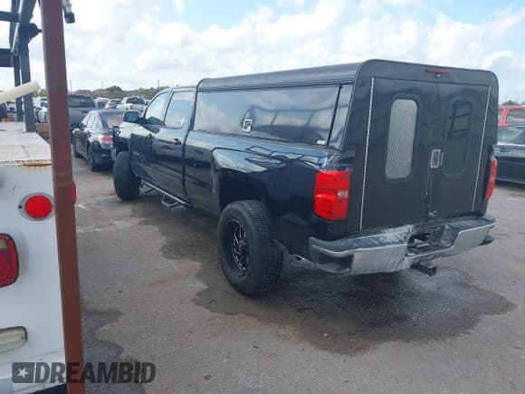 ✅ 2016 Chevrolet Silverado 2500HD LT • VIN: 1GC1CVE87GF247384 • Лот: 43716300. Опубликован ранее на IAAI с пробегом 296 200 миль. Бесплатный доступ к архиву аукционных продаж из США и подробный отчёт об истории автомобиля на DreamBid. Изображение 3.
