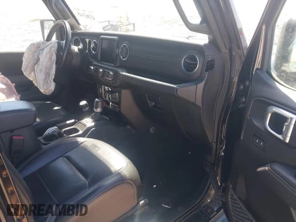 ✅ 2022 Jeep Wrangler Unlimited Sahara • VIN: 1C4JJXP67NW275910 • Лот: 43363145. Опубликован ранее на IAAI с пробегом 48 394 миль. Бесплатный доступ к архиву аукционных продаж из США и подробный отчёт об истории автомобиля на DreamBid. Изображение 5.