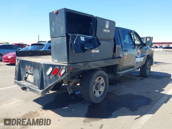 ✅ 2012 Ram 2500 ST • VIN: 3C6TD5CT6CG290580 • Lot: 41755239. Wystawiony na IAAI z przebiegiem 207 282 mil. Bezpłatny archiwum sprzedaży aukcyjnych z USA i szczegółowy raport historii pojazdu na DreamBid. Zdjęcie 4.