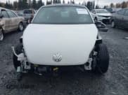 ✅ 2013 Volkswagen Beetle 2.5L • VIN: 3VWJP7AT7DM619969 • Lot: 43594617. Listed on IAAI with 10,181 mi. Free auction sales archive from the USA and detailed vehicle history report at DreamBid. Image 6.