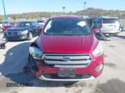 ✅ 2017 Ford Escape Titanium • VIN: 1FMCU0JD7HUD76343 • Lot: 43614129. Wystawiony na IAAI z przebiegiem 141 525 mil. Bezpłatny archiwum sprzedaży aukcyjnych z USA i szczegółowy raport historii pojazdu na DreamBid. Zdjęcie 12.