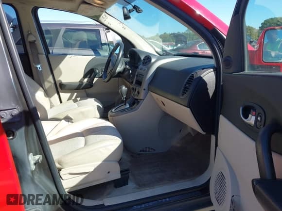 ✅ 2005 Saturn VUE • VIN: 5GZCZ53495S816388 • Лот: 43522058. Опубликован ранее на IAAI с пробегом 122 533 миль. Бесплатный доступ к архиву аукционных продаж из США и подробный отчёт об истории автомобиля на DreamBid. Изображение 5.