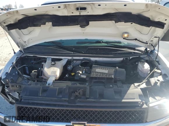 ✅ 2019 Chevrolet Express Passenger LT • VIN: 1GAZGPFG6K1288418 • Lot: 46890365. Wystawiony na Copart z przebiegiem 163 661 mil. Bezpłatny archiwum sprzedaży aukcyjnych z USA i szczegółowy raport historii pojazdu na DreamBid. Zdjęcie 13.